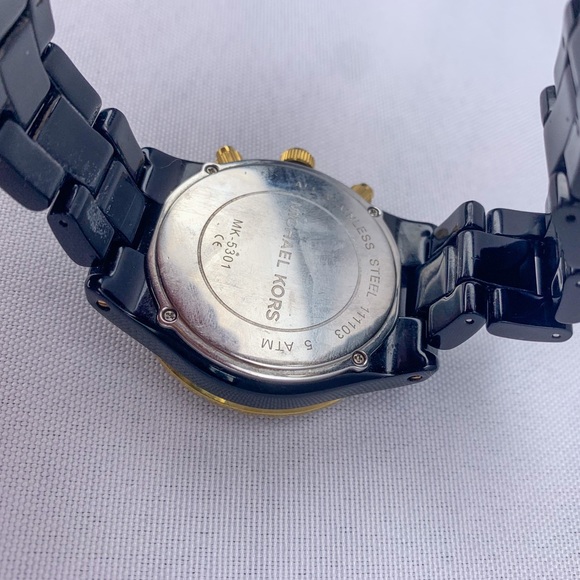 Micheal Kors Ladies Black Watch - Picture 5 of 5